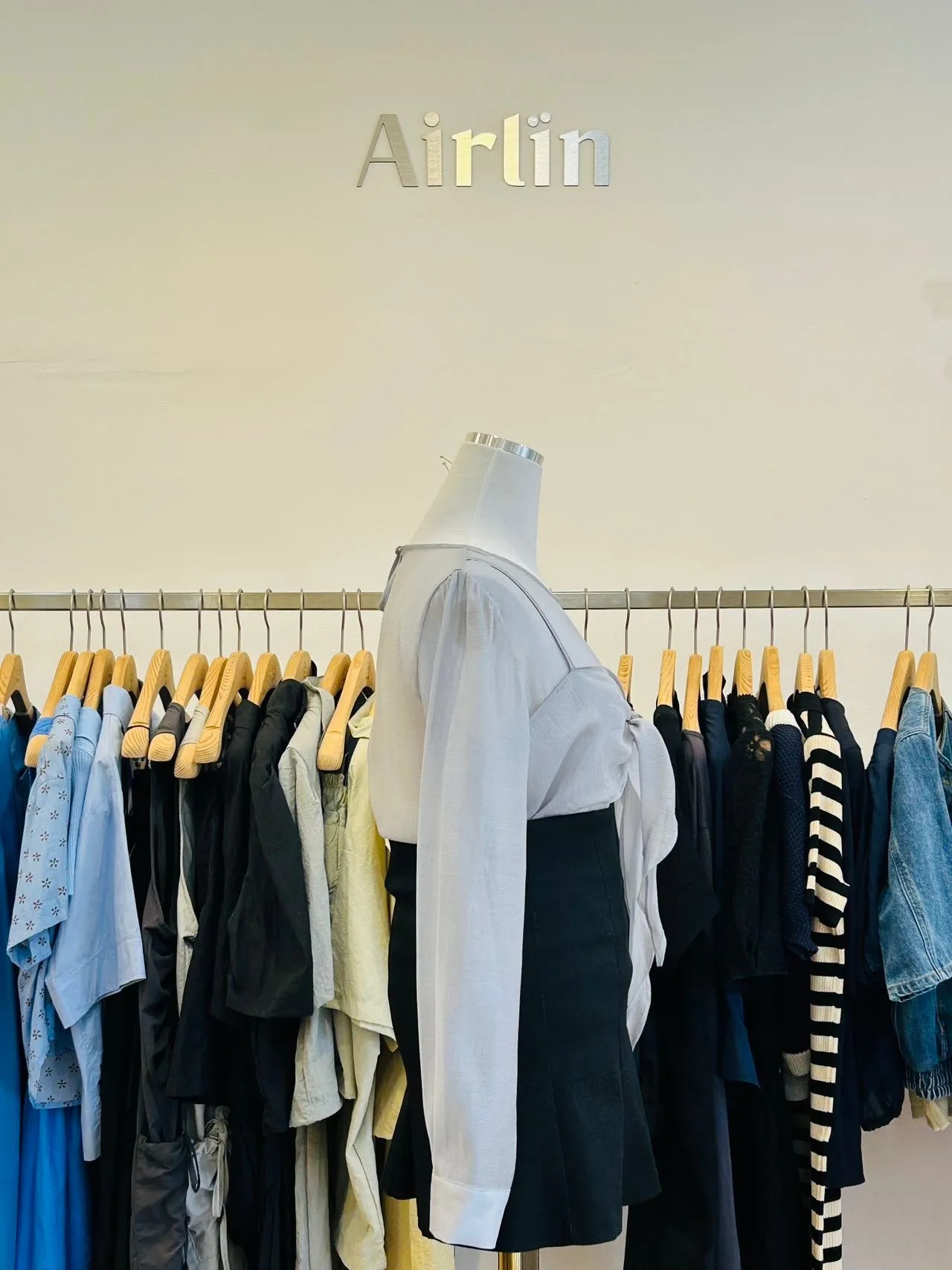 White/grey sheer bow blouse