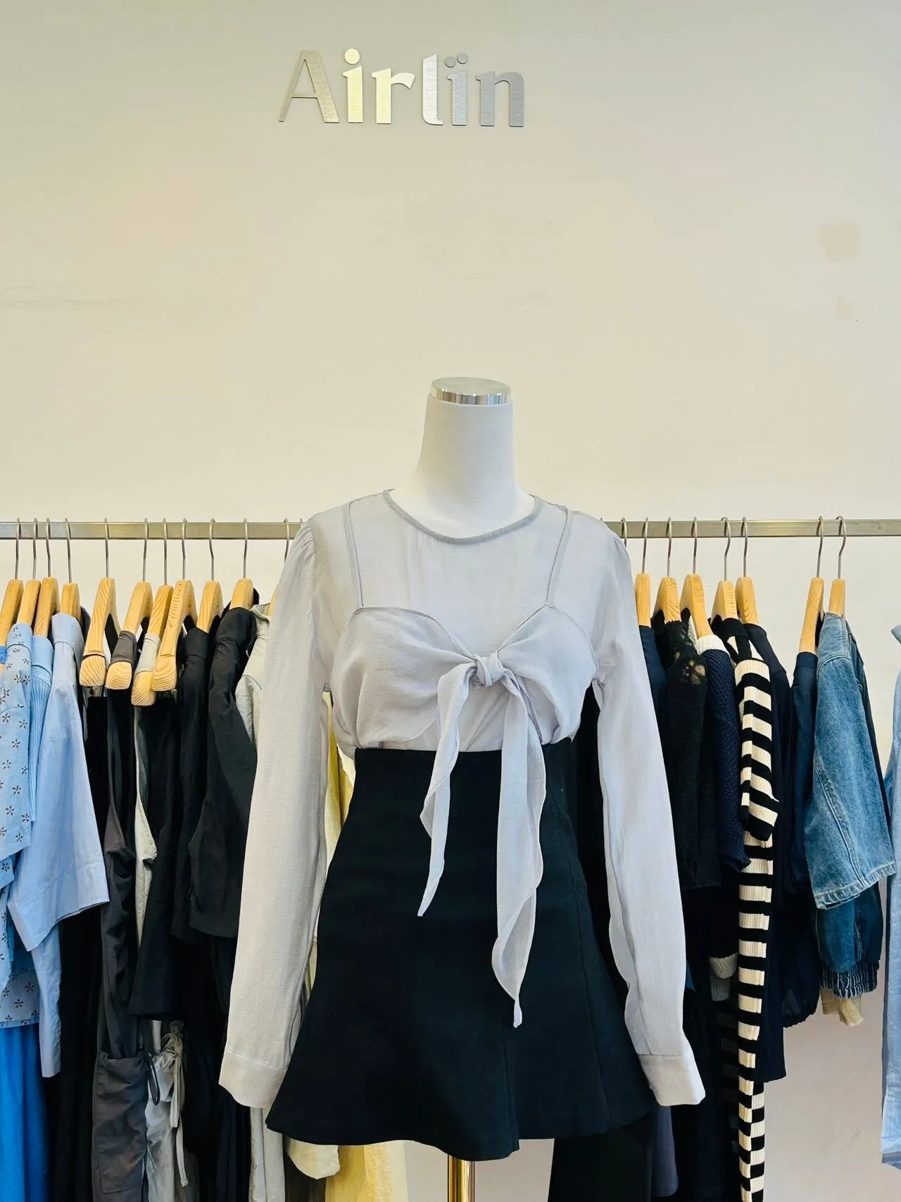 White/grey sheer bow blouse